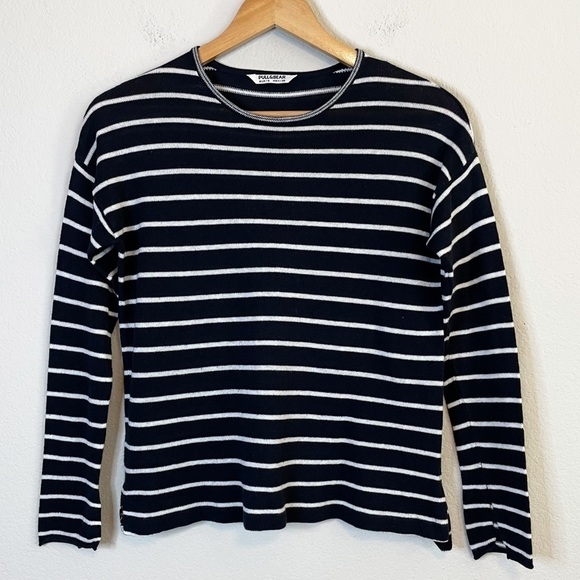 Pull & Bear Blue White Stripe Side Slits Long Sleeve Lightweight Sweater - Picture 2 of 8